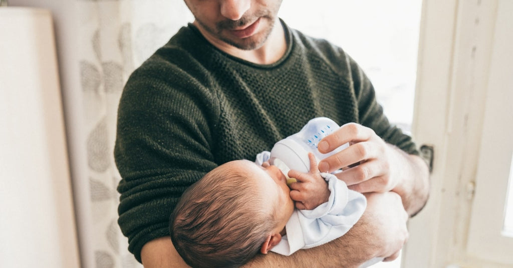 4 Ways To Support Your Partner In Feeding Baby